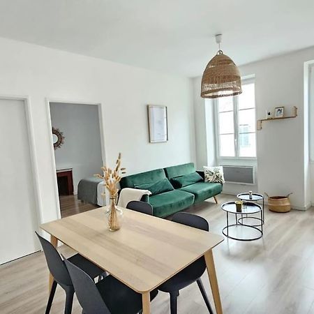 Superbe Appartement 2 Chambres Au Coeur De Pau Buitenkant foto